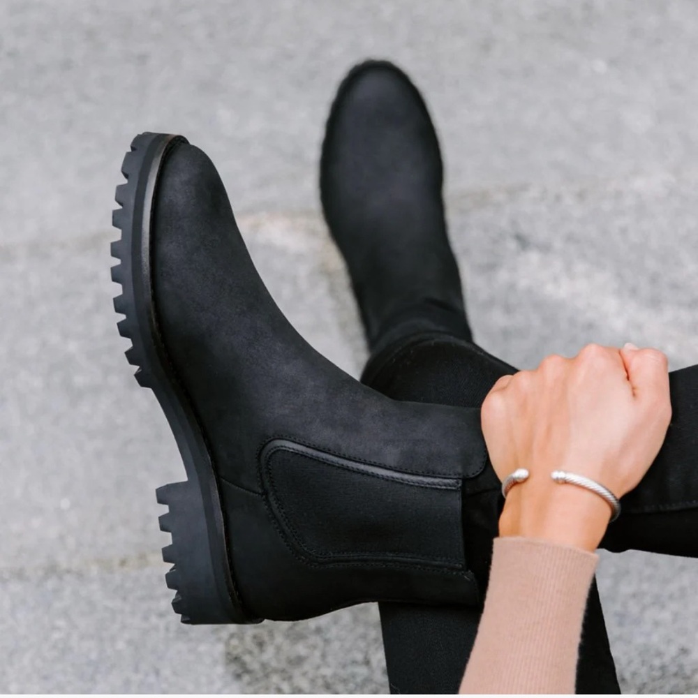 Thursday Legend Boot in Matte Black Leather - Picture 9 of 13
